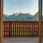 Dom wakacyjny Alpeambient House Dovje *