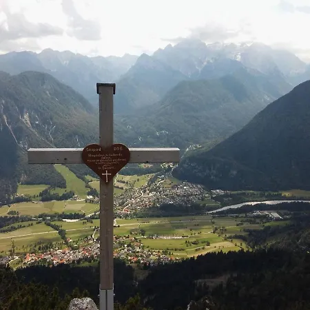 Alpeambient House Dovje