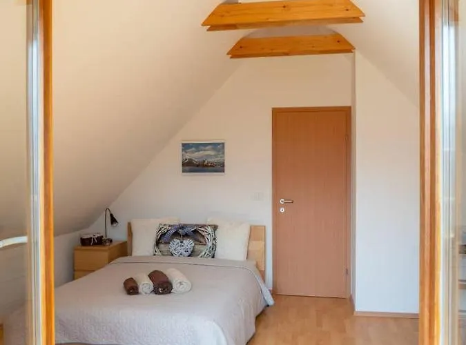 Alpeambient House Dovje Ferienhaus *